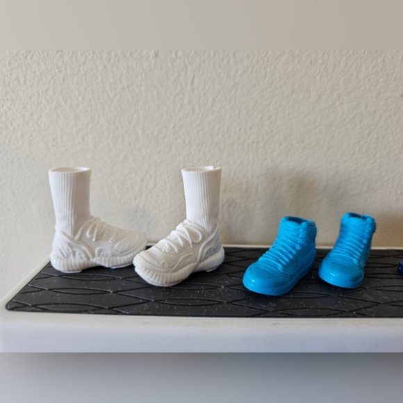 Barbie KEN Shoes Set of 7 - Picture 4 of 5